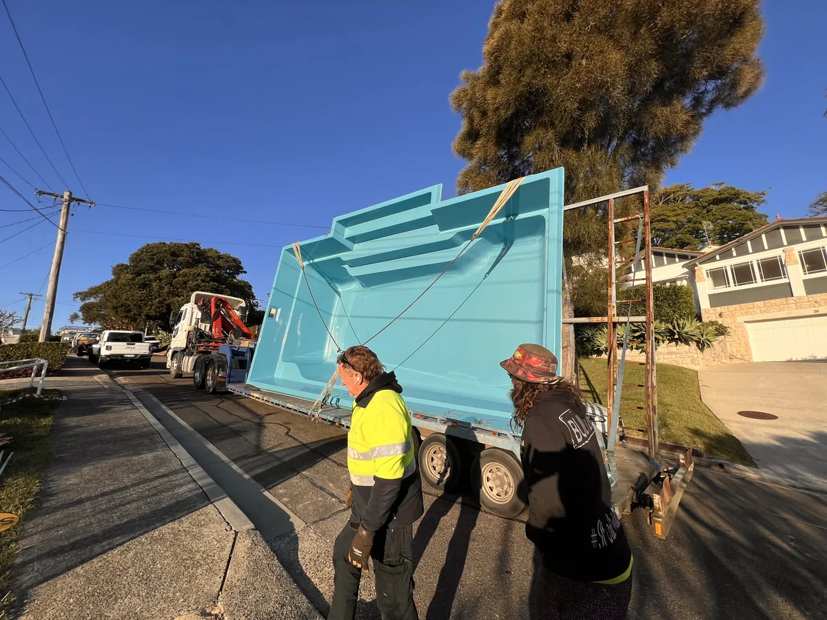 Delivery day, Off the truck out the front